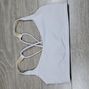 Lululemon Black Free To Be Activewear Sports Bra Fits like 8